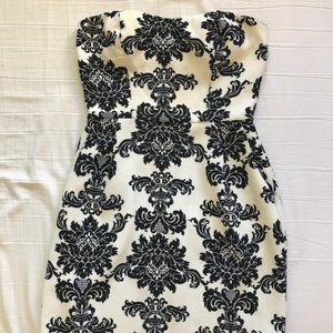 ❣️Seller’s Choice❣️Strapless Cocktail Dress